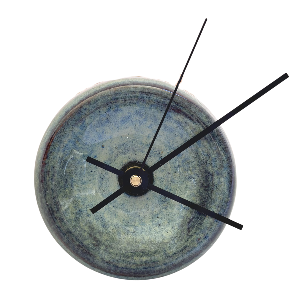 Bubble Clock in Speckled Blue